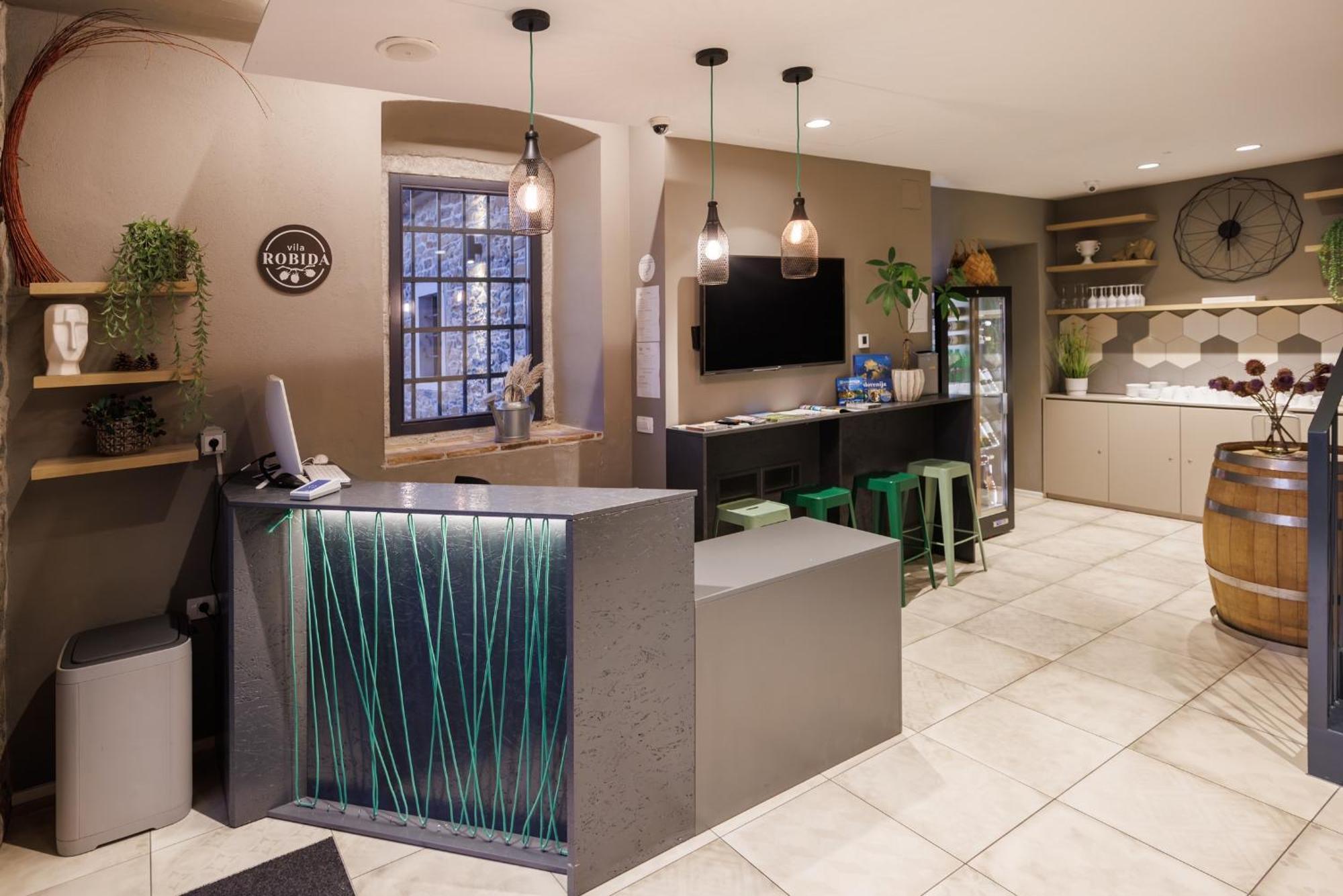 Vila Robida Rooms & Spa Črni Kal 外观 照片