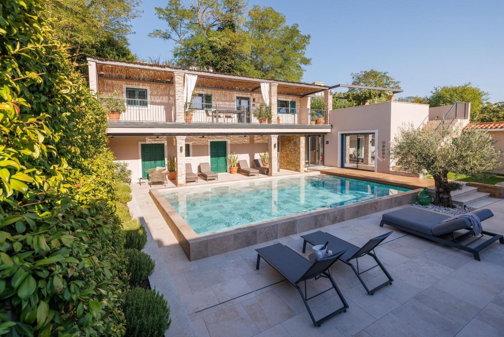Vila Robida Rooms & Spa Črni Kal 外观 照片