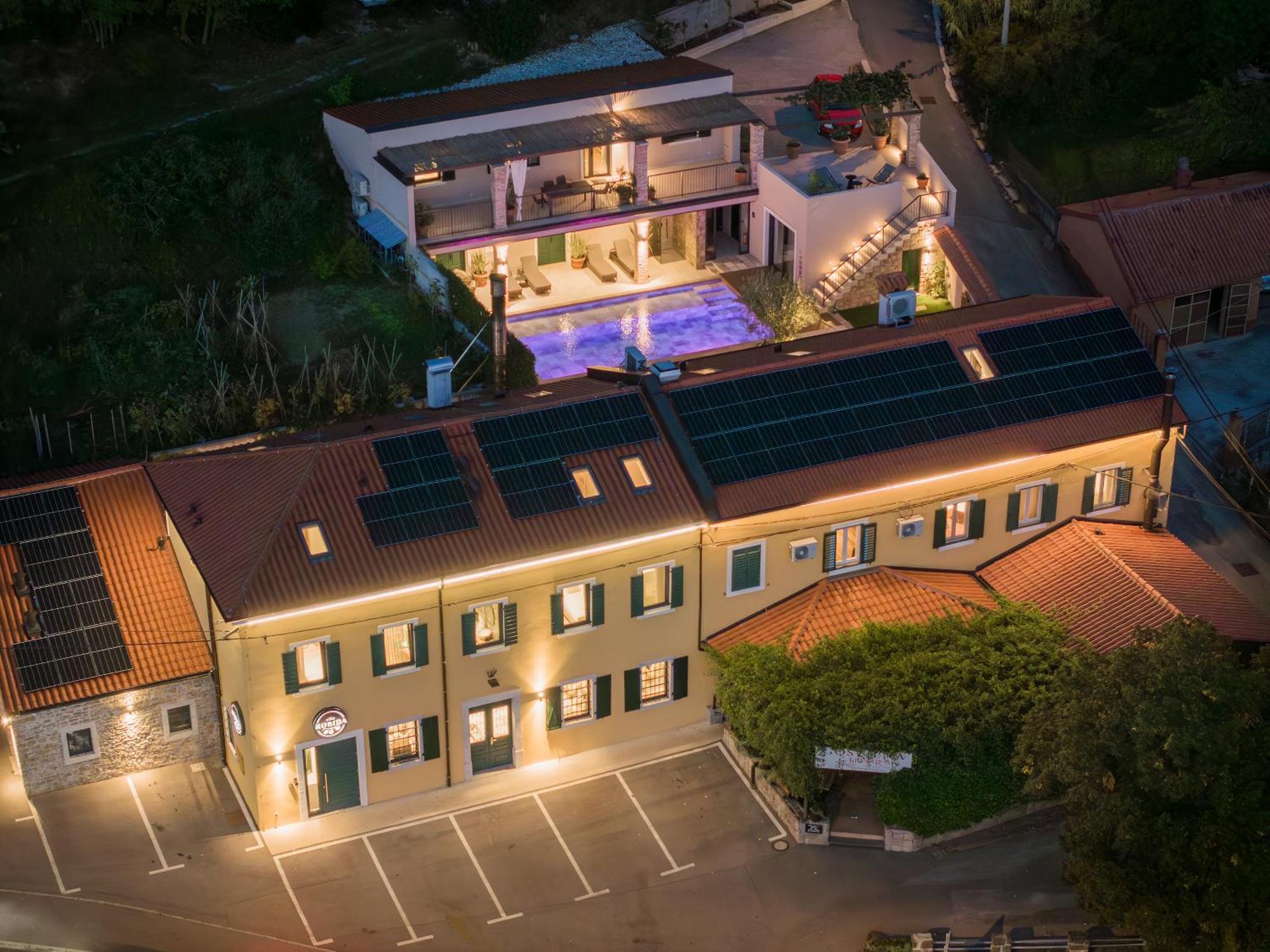 Vila Robida Rooms & Spa Črni Kal 外观 照片